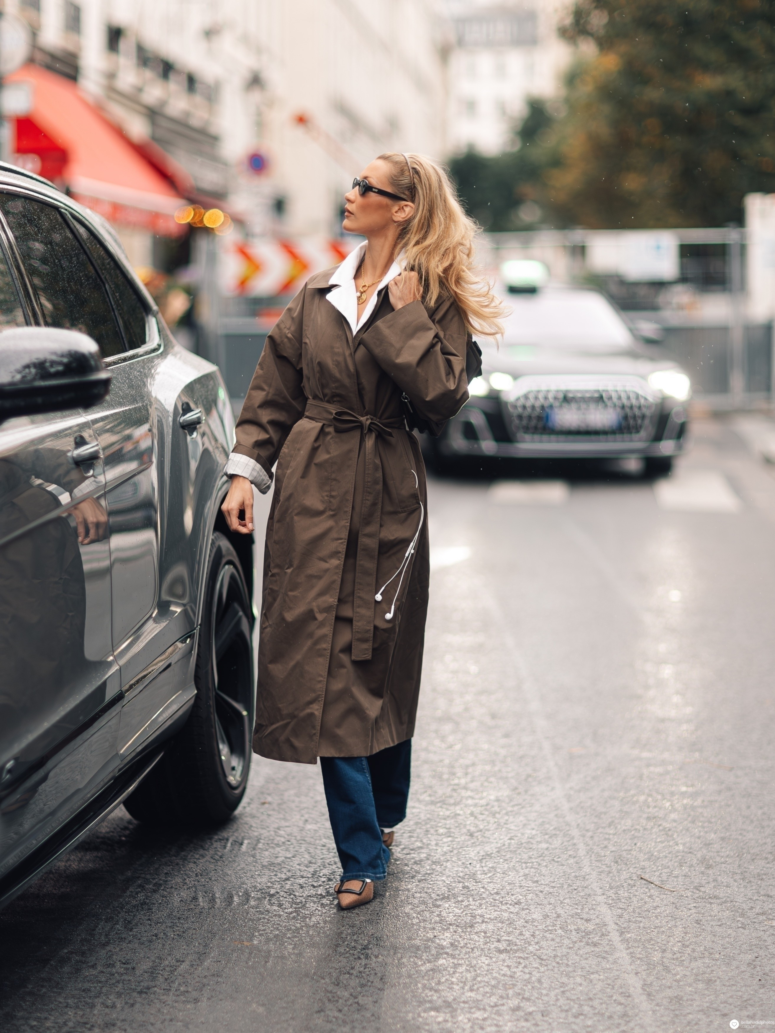 September 24, 2025 - Bella Hadid spotted out and about in Paris 

 #LTKbag #LTKgiftguide #LTKautumn