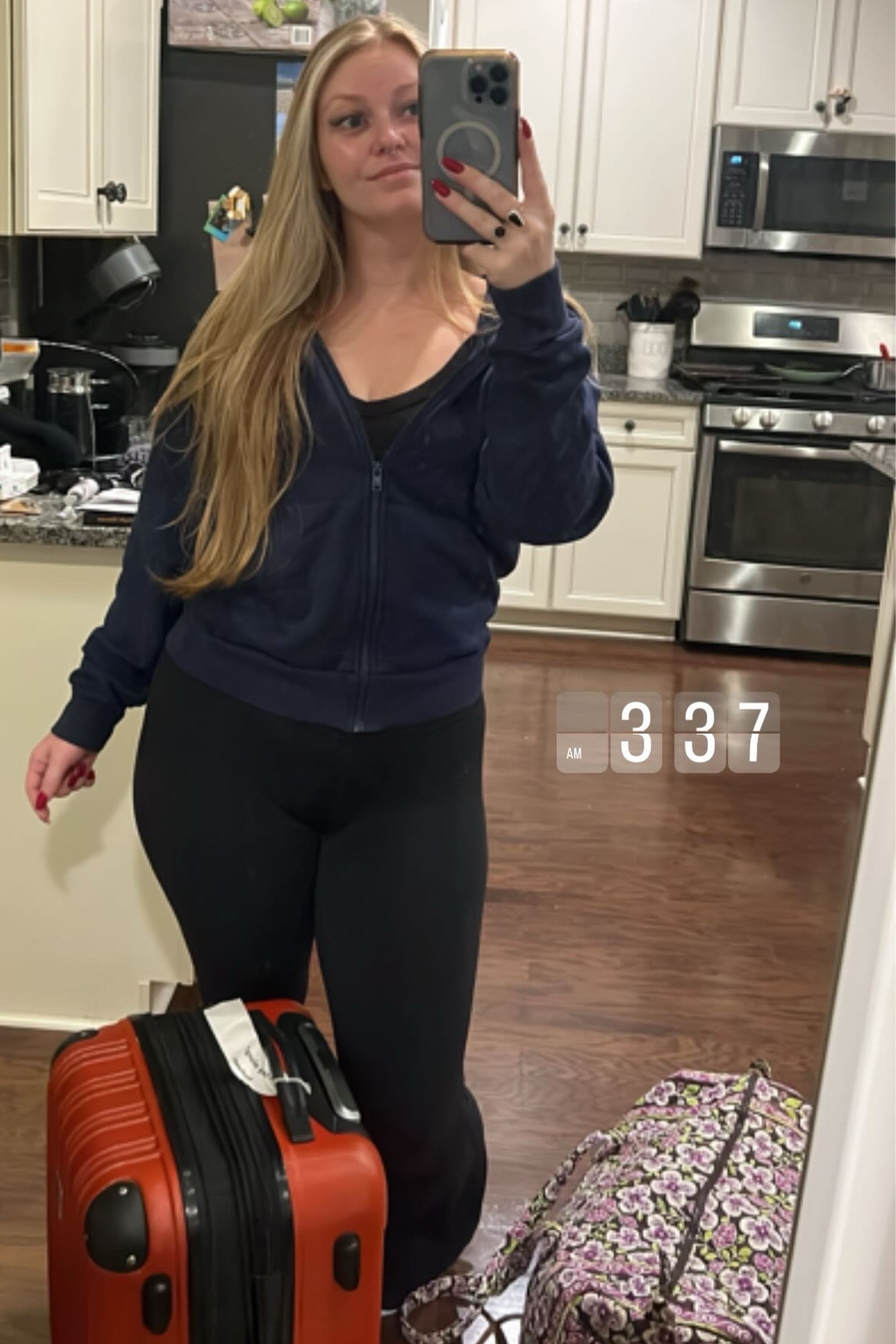 Airport // travel outfit 

#LTKtravel #LTKstyletip