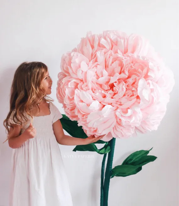 Giant luxurious peony. Self standing flower. Alice in Wonderland photo props. Shop window flower ... | Etsy (US)