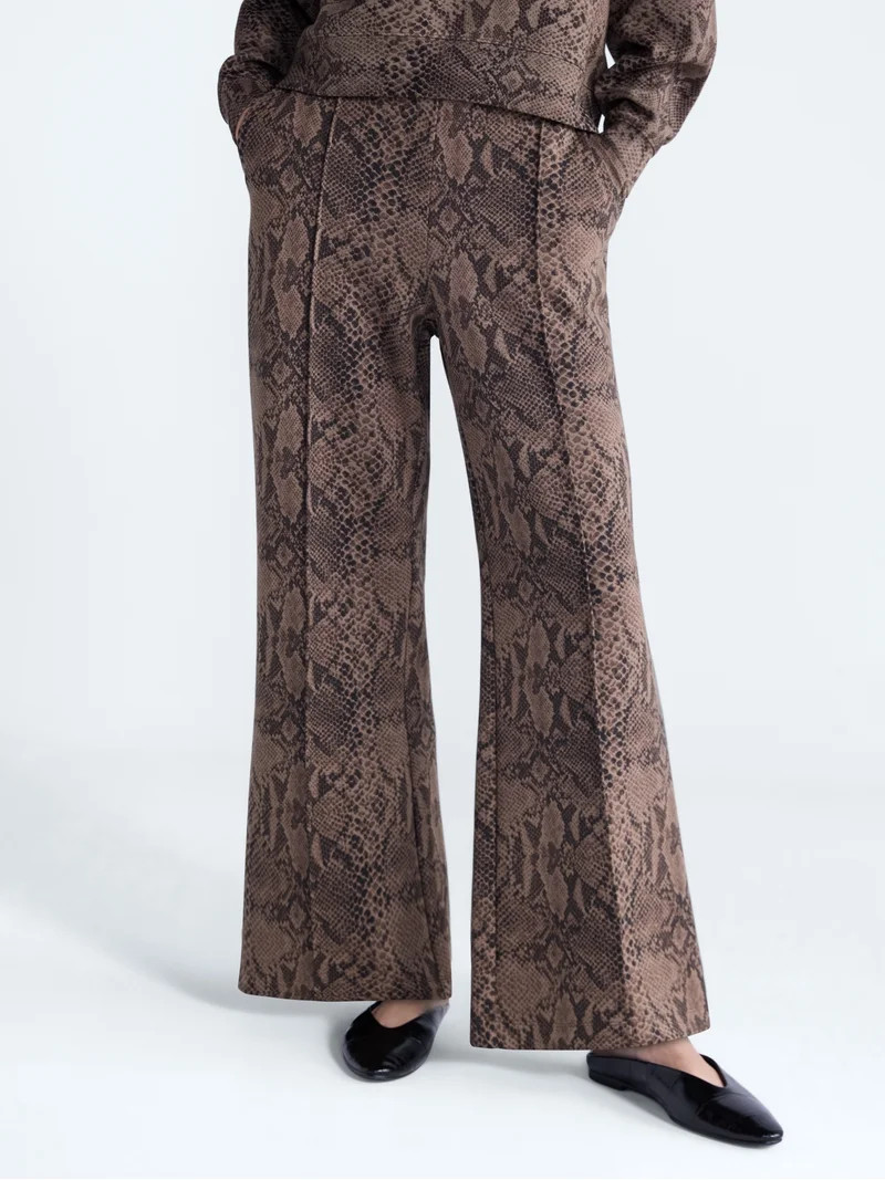 Scoop Women's and Plus Scubaknit Seamed Sweatpants, Regular, Short Lengths, Sizes XS-4X | Walmart (US)