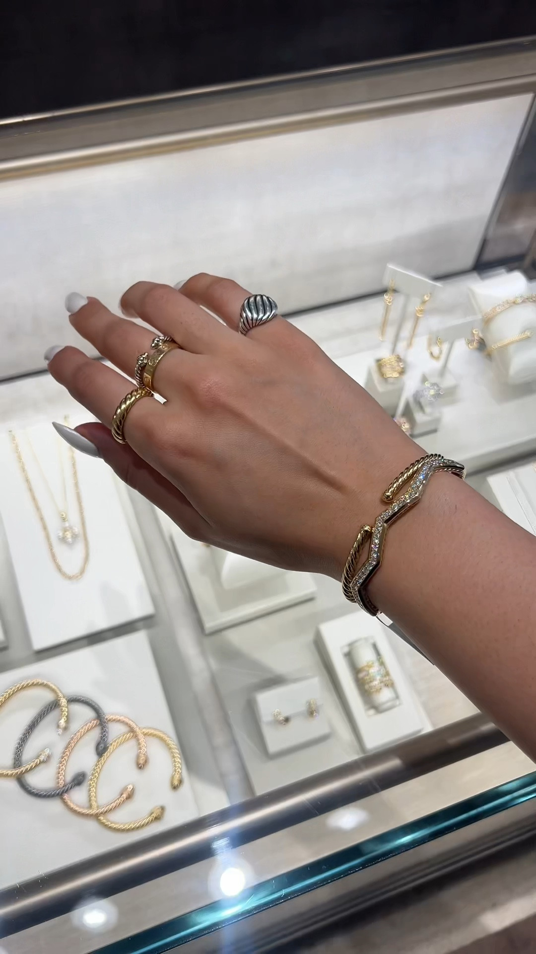 Adding a new ring to my jewelry collection ✨

#LTKstyletip #LTKVideo #LTKSeasonal