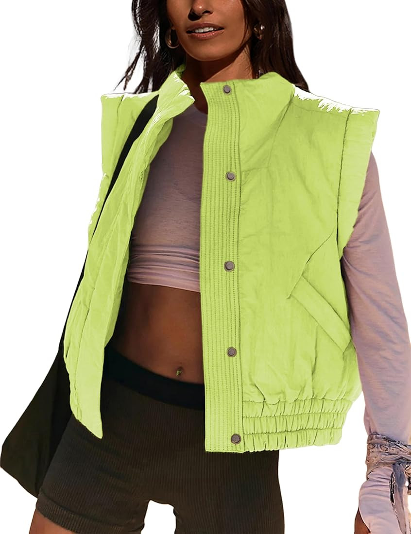 Lviefent Womens Puffer Vest Cropped Lightweight Button Down Quilted Vest Sleeveless Padded Gilet ... | Amazon (US)