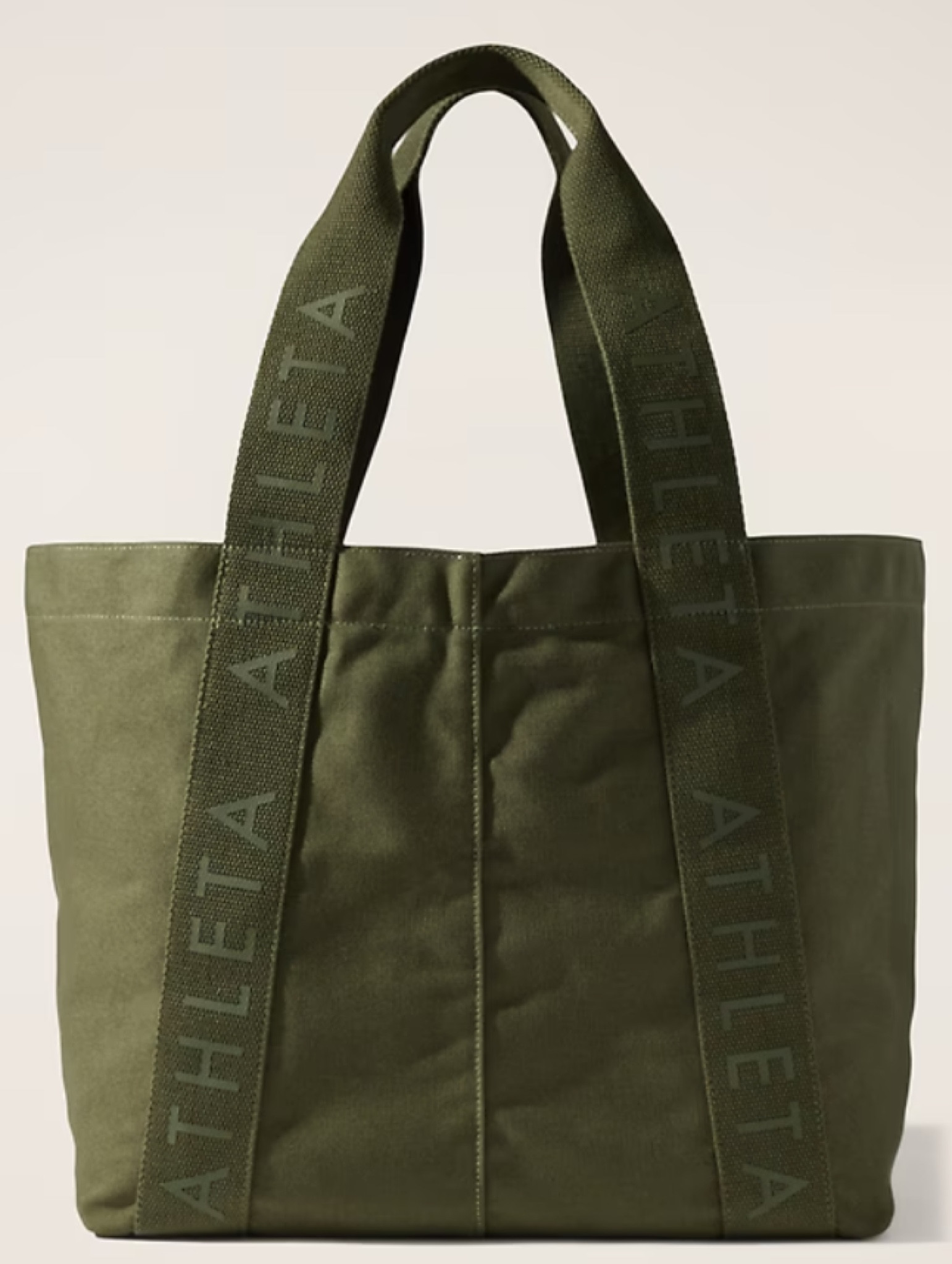 Athleta logo tote bag in ‘Olive’ 
Dark Olive
House of colour / Autumn 

#LTKActive #LTKFitness #LTKStyleTip