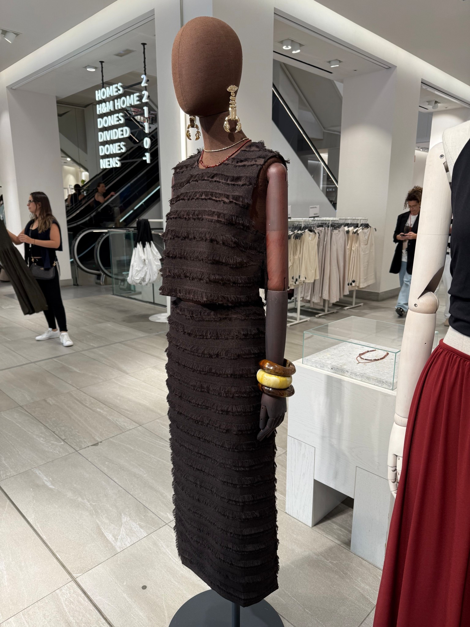 Chocolate brown set🍫
Tags: new in H&M cream frayed detailed style chic women’s style holiday vacation Dubai Ibiza Barcelona date night golden hour special occasion wedding bride trending 

#LTKsummer #LTKspring #LTKstyletip