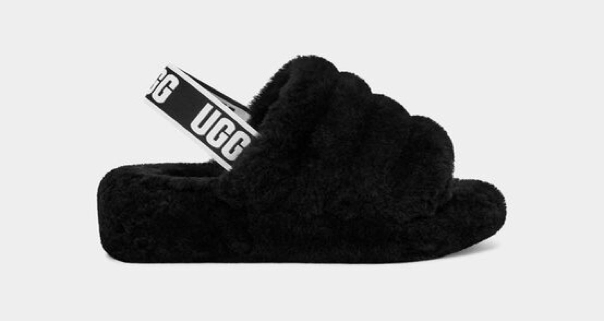 Ugg Slippers $25!!!!

#LTKSeasonal #LTKSale #LTKsalealert