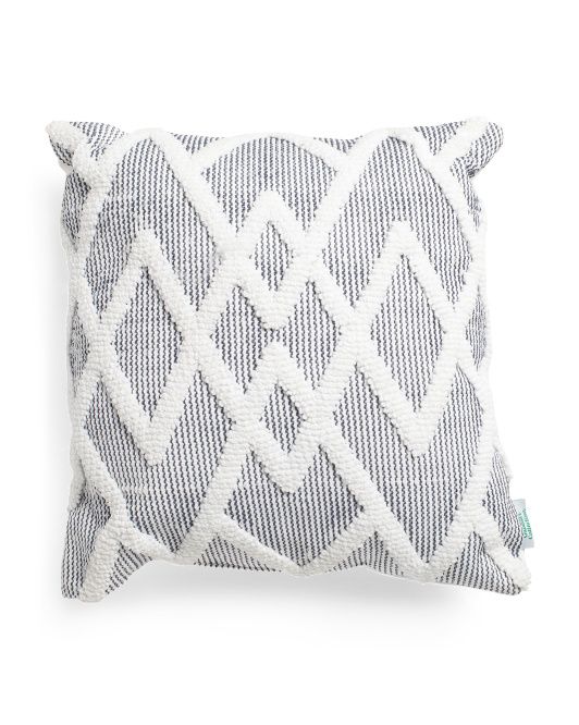 18x18 Indoor Outdoor Textured Diamond Pillow | TJ Maxx