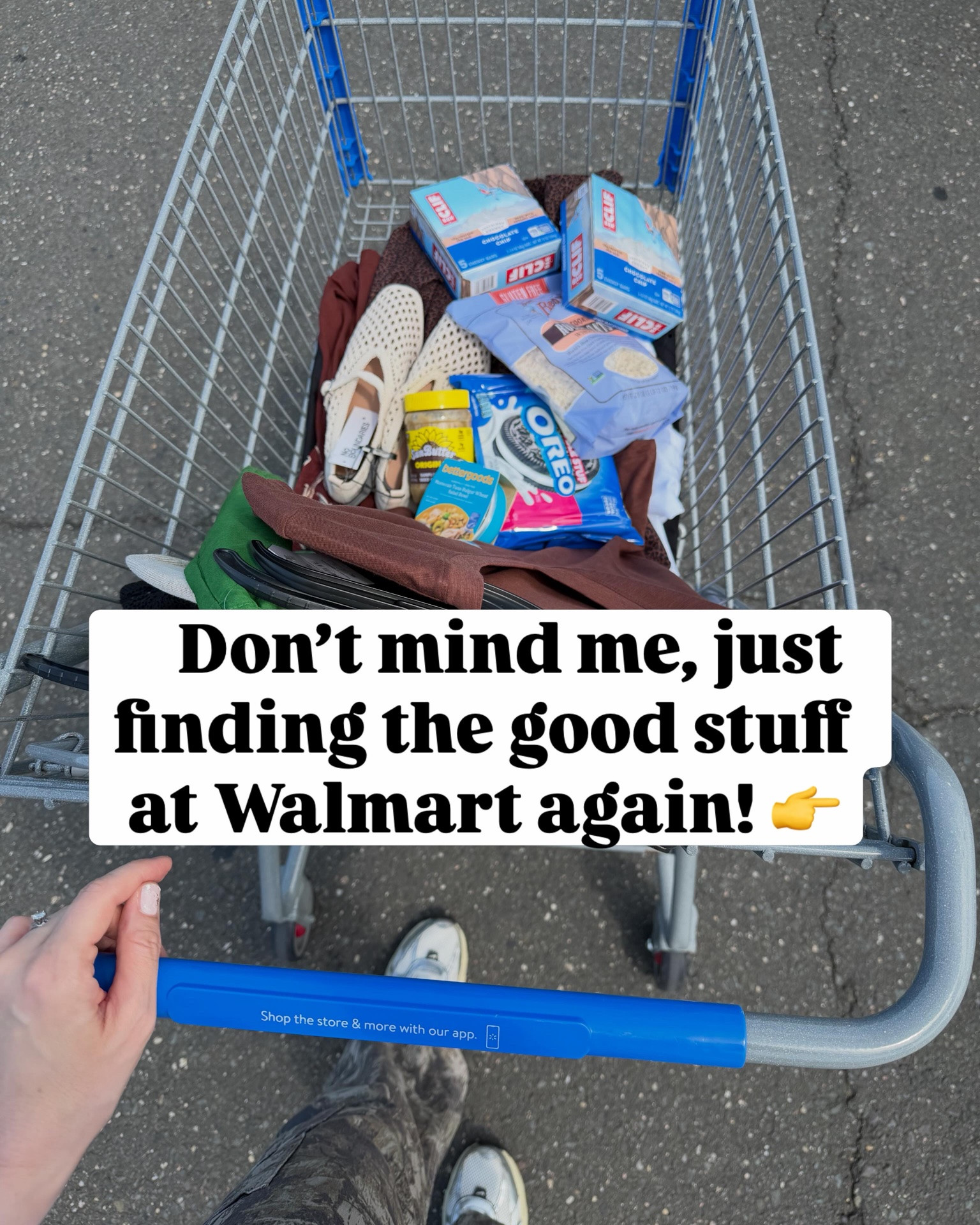 Good stuff at Walmart! The little bags look expensive and chic, also love the new cotton blue/white floral dress (I’m only seeing the green colorway online), Free Assembly dresses that look expensive and are perfect for 4th of July and beyond, plus those huge planters - so good and also come in brown. #walmartfashion