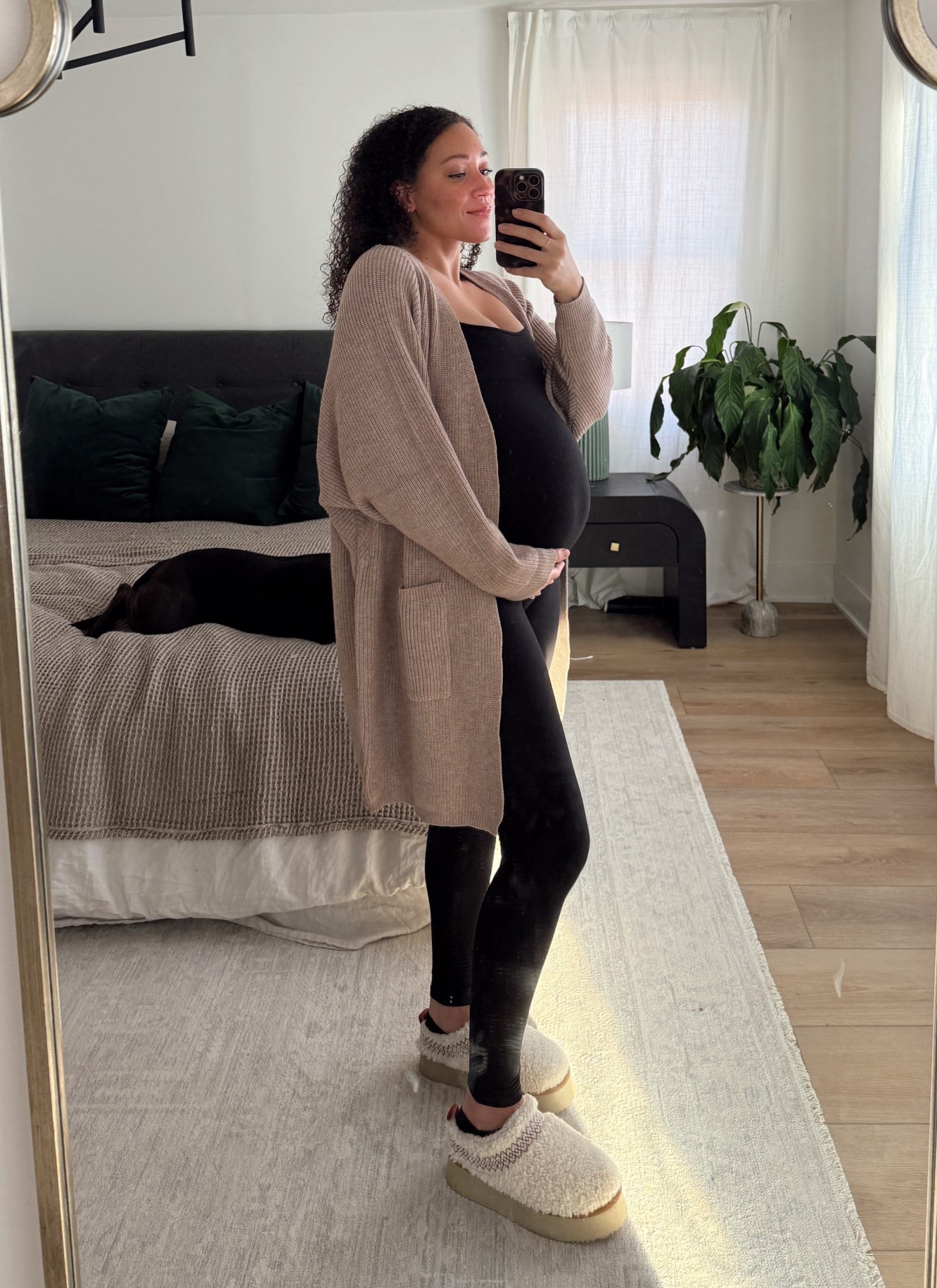 Cozy bump friendly outfit of the day! Every expecting mama needs a classic black jumpsuit and a few go-to sweaters 🤰🏽

#LTKBump #LTKSaleAlert