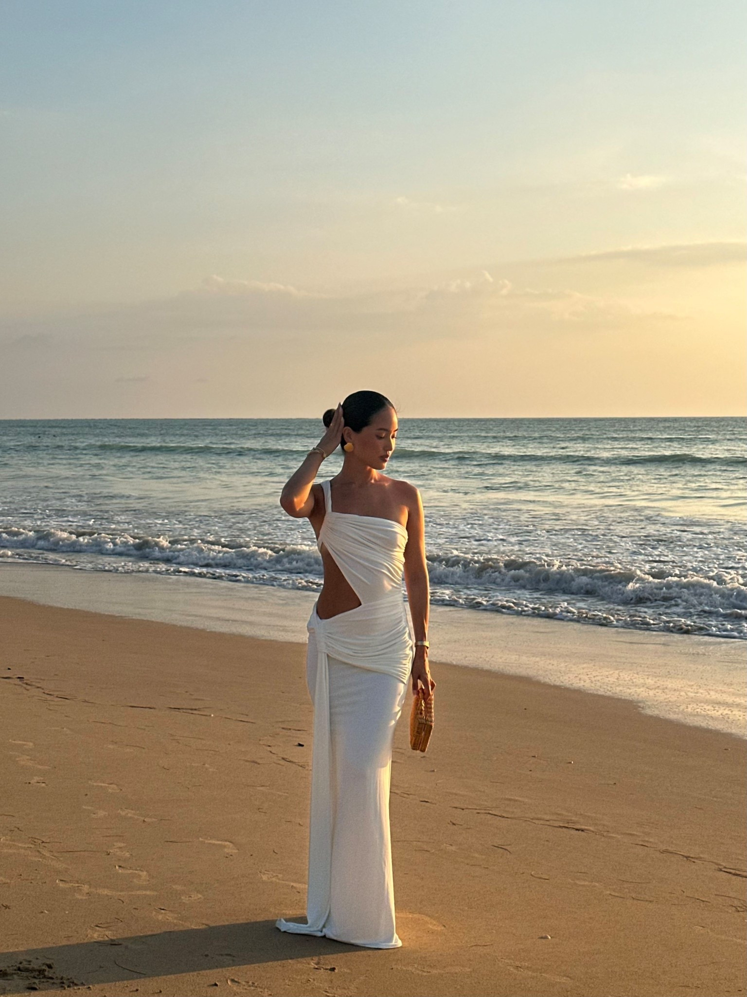 Perfect vacation dress 

#LTKsummer #LTKdresses #LTKbeauty