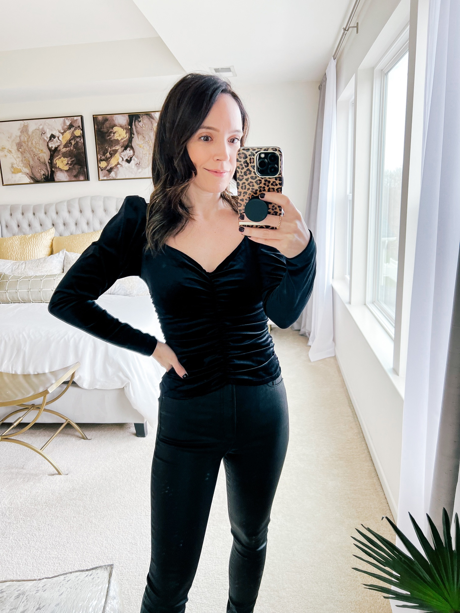 Velvet top under $40

#LTKunder50 #LTKHoliday