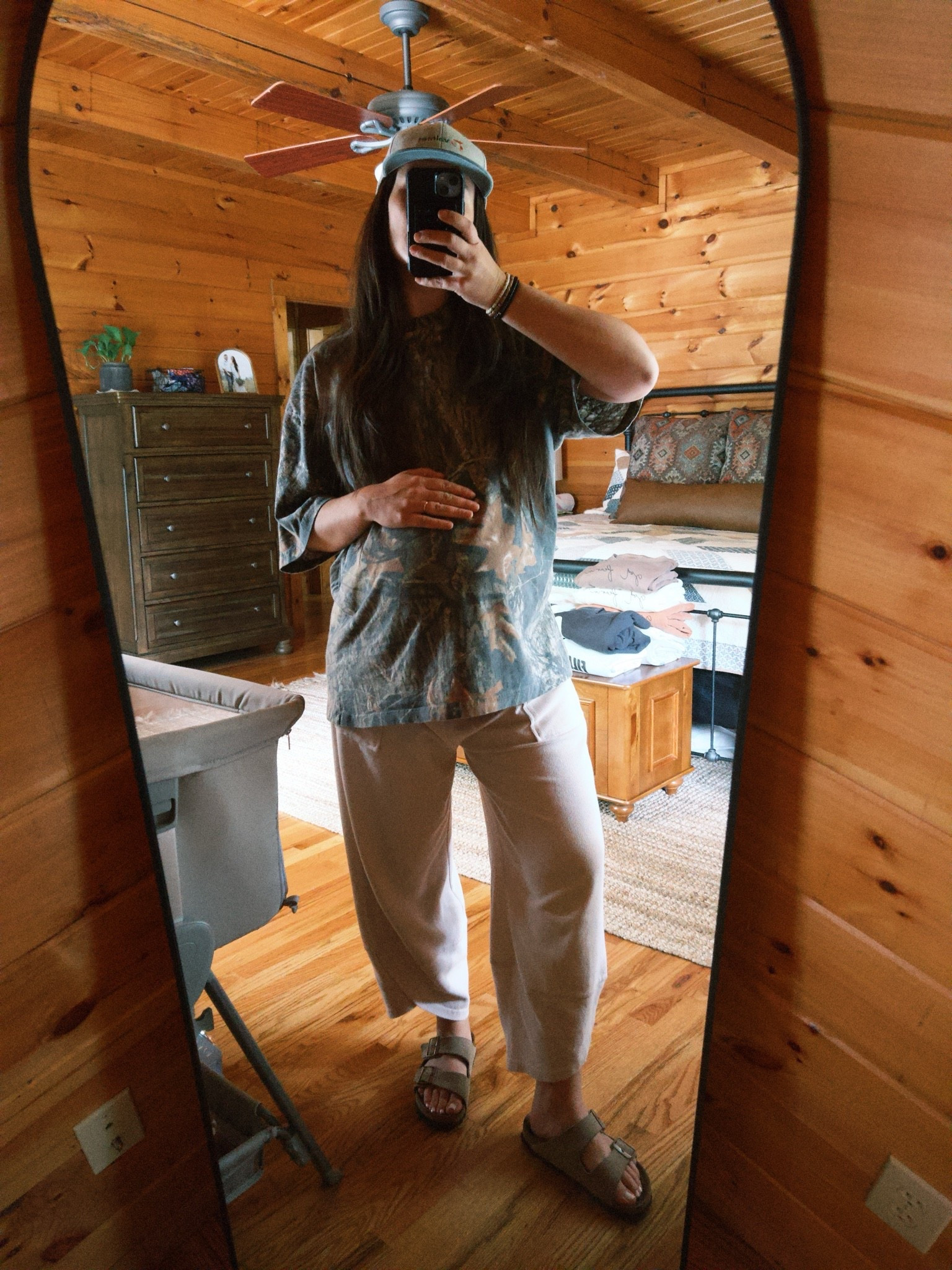 Top: xl (was my dad’s when he was younger, but tagged similar)
Pants: medium