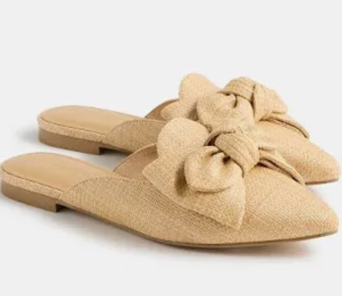 Woven mules - ON SALE, regular $138! 


#LTKSeasonal #mules #wovenmules #bowmules #wovenshoes #springshoes @jcrew 

#LTKOver40 #LTKU #LTKSaleAlert