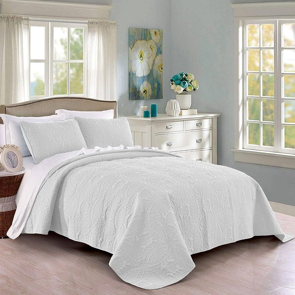 Pure Bedding Quilt Set King/California King Size White - Oversized Bedspread - Soft Microfiber Li... | Amazon (US)