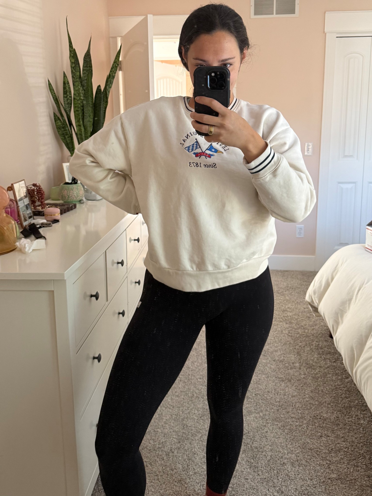 First sign of cooler weather and I’m already breaking out the sweatshirts despite being a die hard summer girl. But no joke it was 50 degrees in Michigan this morning so had to break out this cute sweatshirt I got on major sale from Levi’s! 

#LTKFindsUnder50 #LTKSeasonal #LTKActive