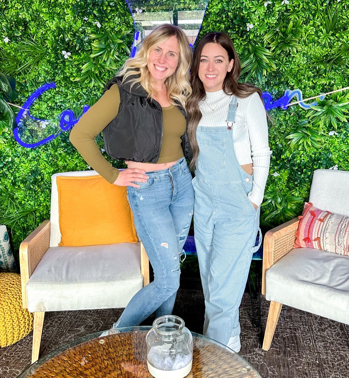 Fall overalls, cropped mock neck white sweater with high top white vans 

#LTKworkwear #LTKfindsunder50 #LTKSeasonal