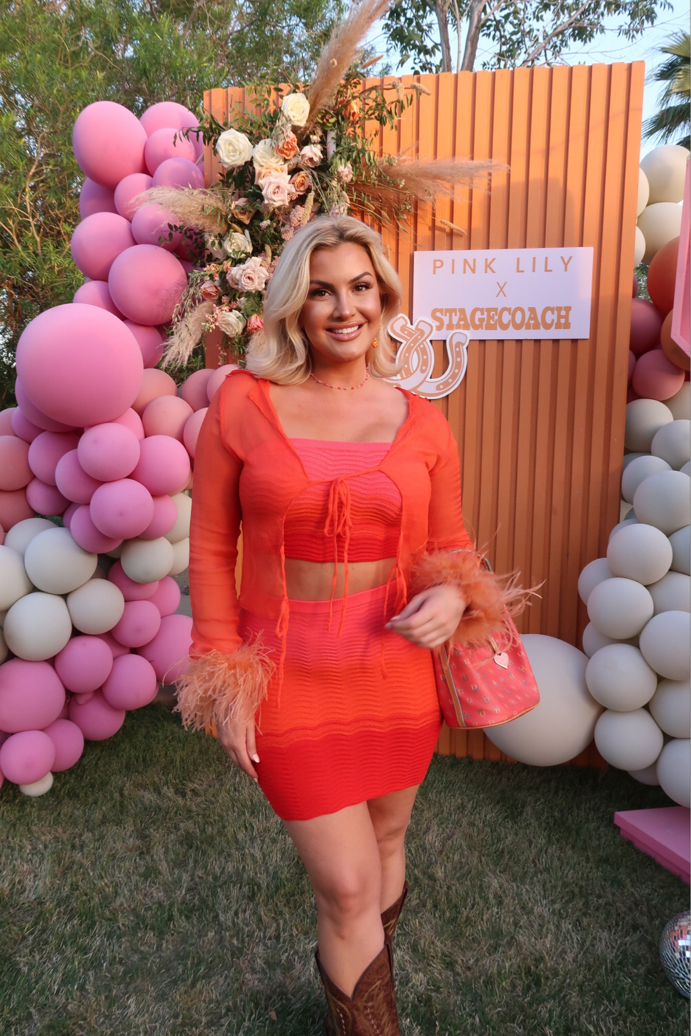 Ombré matching set 

#LTKfindsunder100 #LTKSeasonal #LTKFestival