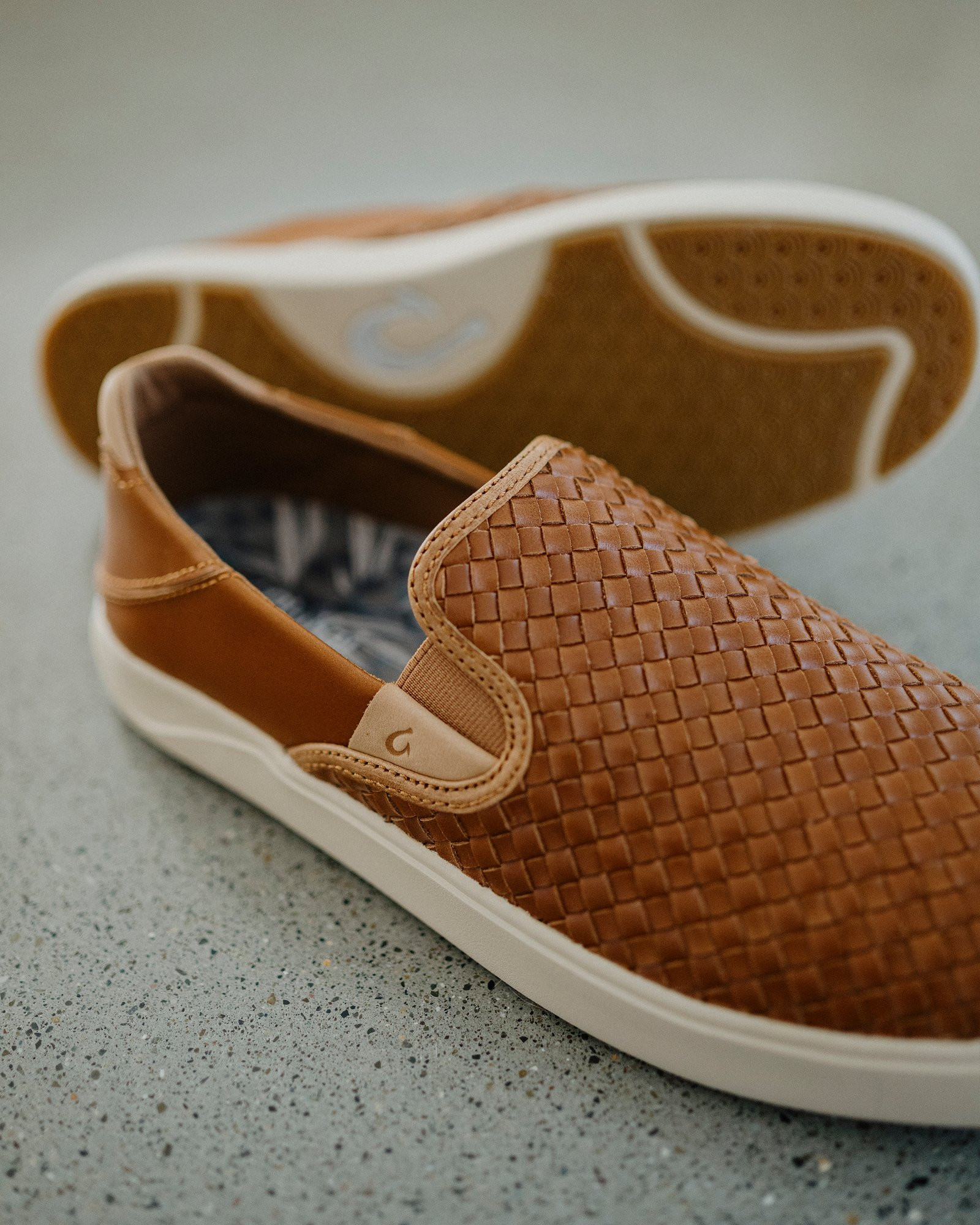 Men's OluKai® Lae'ahi Lauhala Slip-On Shoes | Tommy Bahama