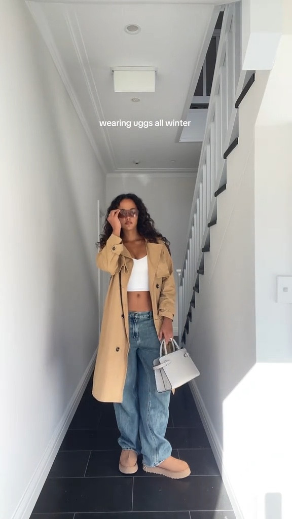 uggs 

#LTKnewzealand #LTKspring #LTKaustralia