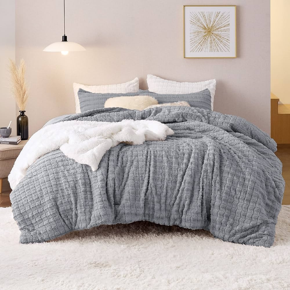 Bedsure Fluffy Comforter Set King - Ultra Soft Faux Fur Comforter, Grey Comforter Set King Size, ... | Amazon (US)