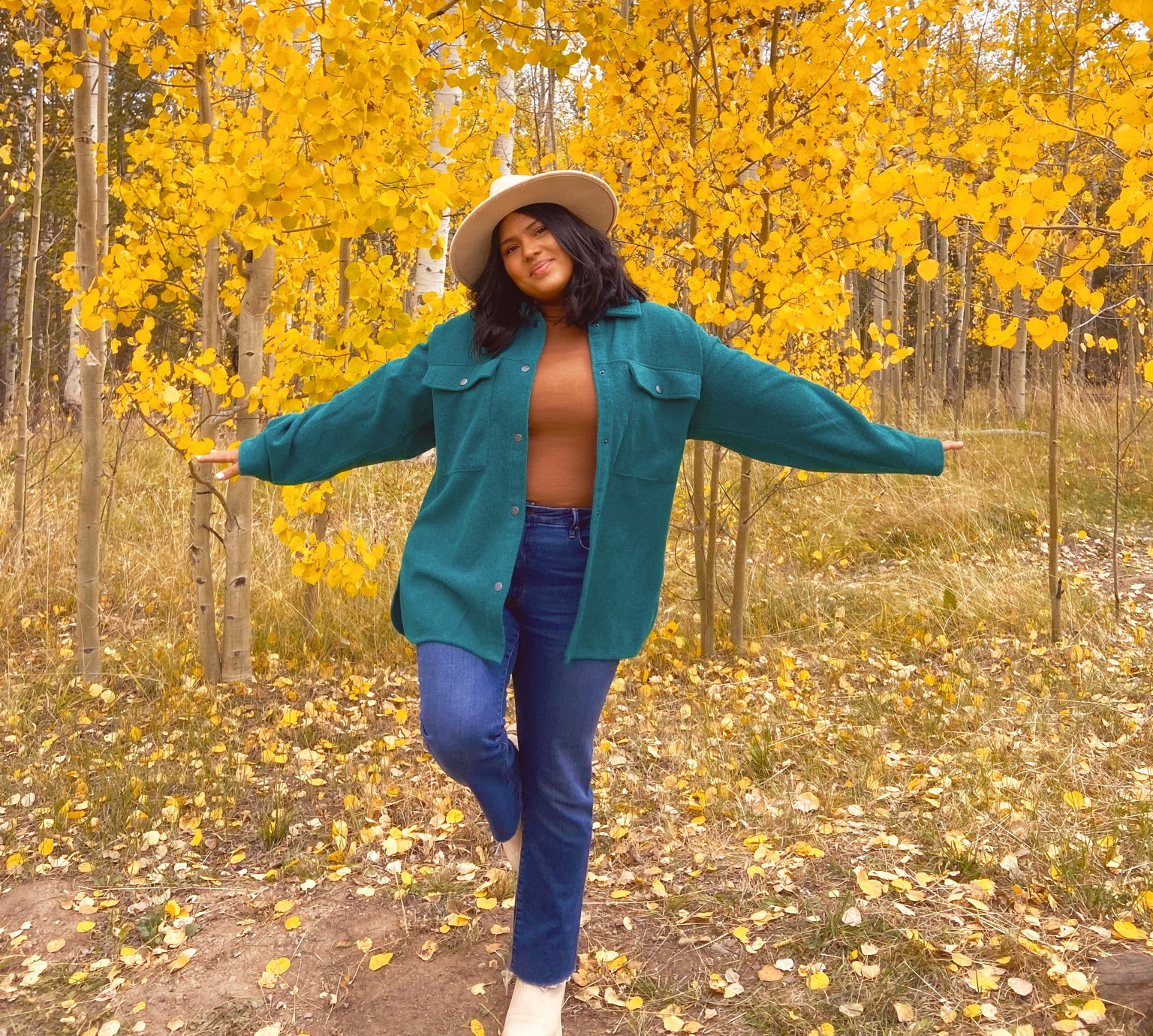 Perfect shacket for fall/winter

#LTKSeasonal #LTKunder50 #LTKcurves