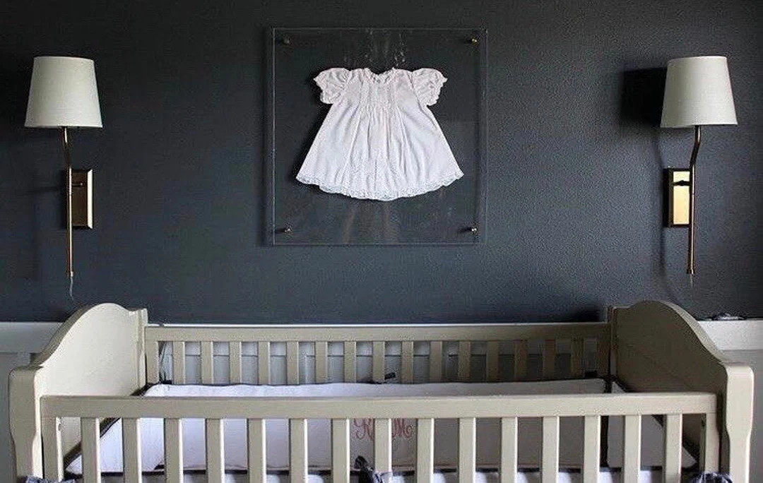 Large Square (18"-26") Acrylic Frame | Etsy (US)