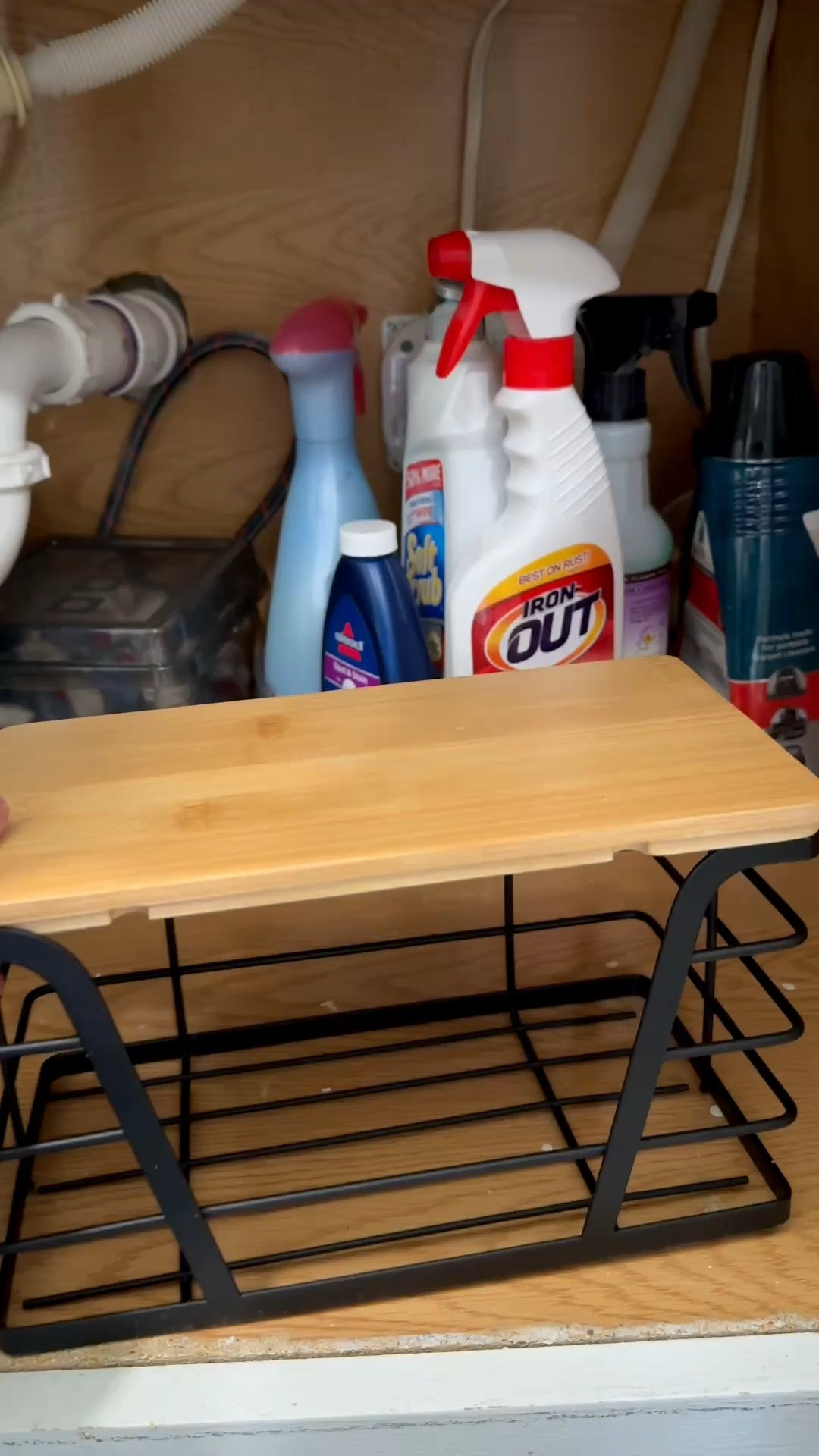 Under sink organization. Garbage bag organizer. Kitchen organization. Storage solutions. Home finds. Home hack  

#LTKHome