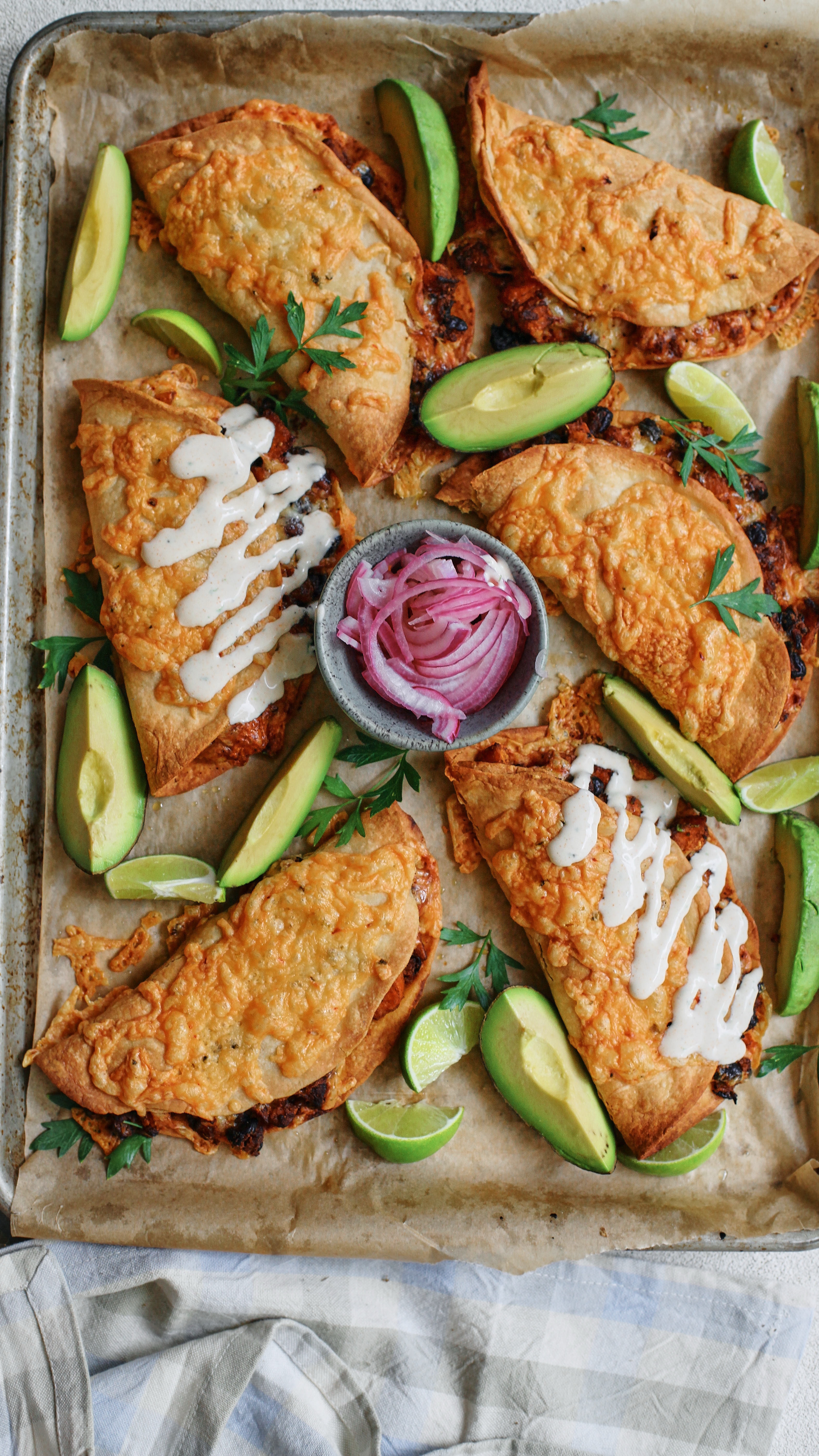 These sheet pan sweet potato tacos are super quick, super flavourful, and the chili lime crema is just 🤌

Full recipe is up on the blog if you want to print it out: https://britacooks.com/sheet-pan-sweet-potato-tacos-with-chili-lime-crema/

#LTKFindsUnder100 #LTKSeasonal #LTKHome