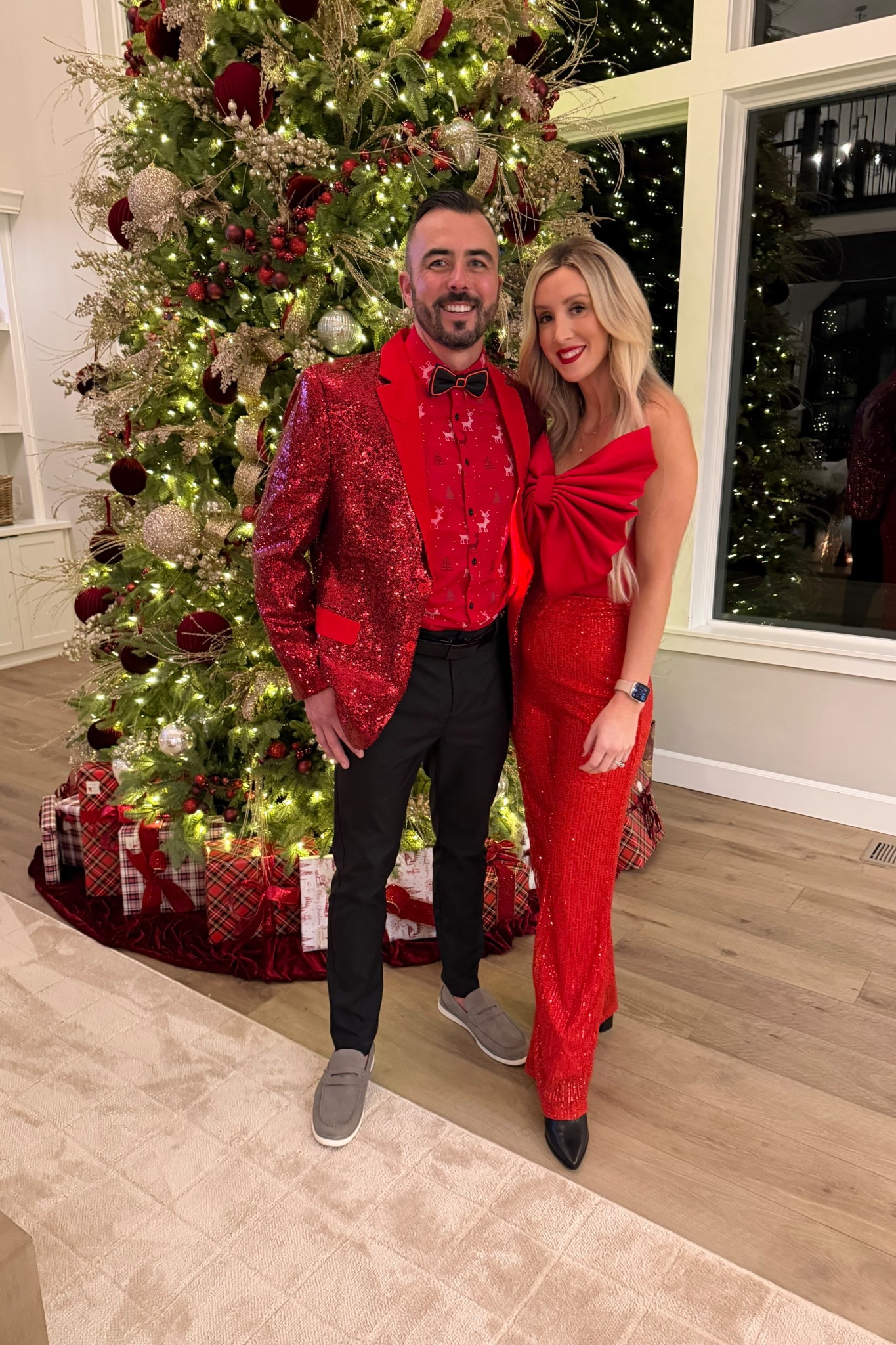 Our holiday party looks from the weekend!

Holiday, holiday party, holiday party look, holiday party outfit, sequin pants, bow top, light up bow tie, light up suspenders, Christmas party

#LTKSeasonal #LTKGiftGuide #LTKHoliday