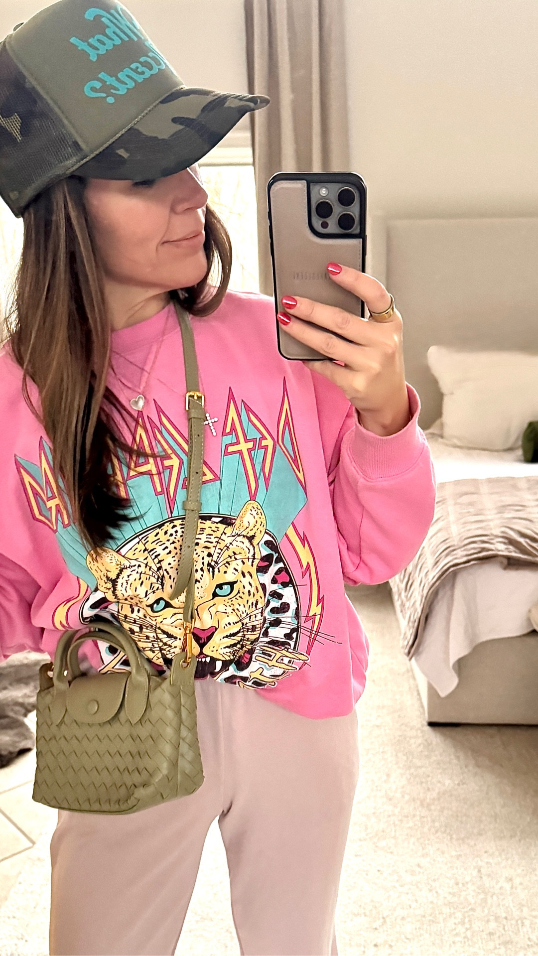 Cutest little bag under $45 and so good!!! 

#LTKOver40 #LTKFindsUnder50 #LTKGiftGuide