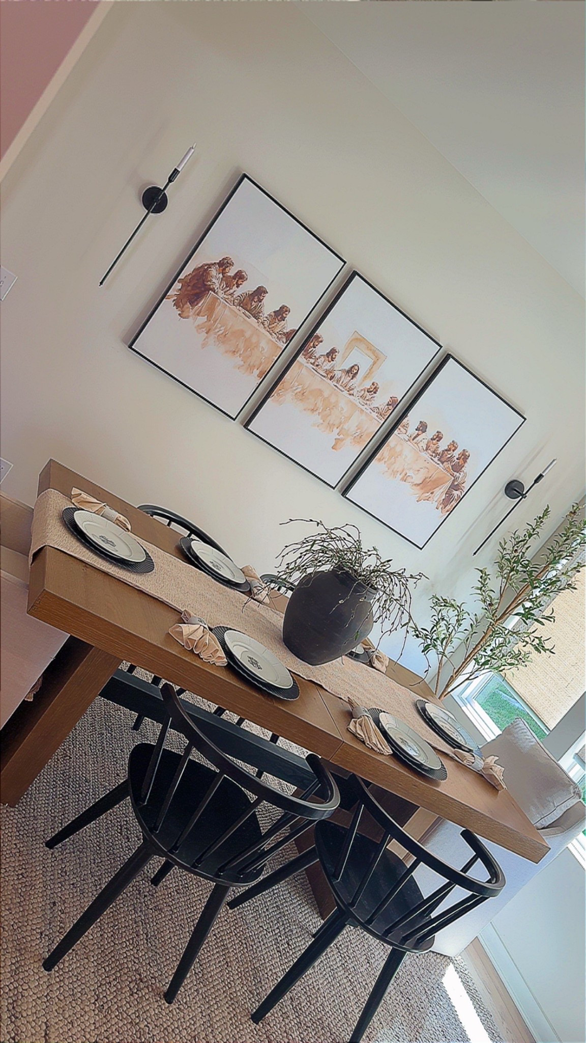 The Last Supper🤍 

Loving my dining room 