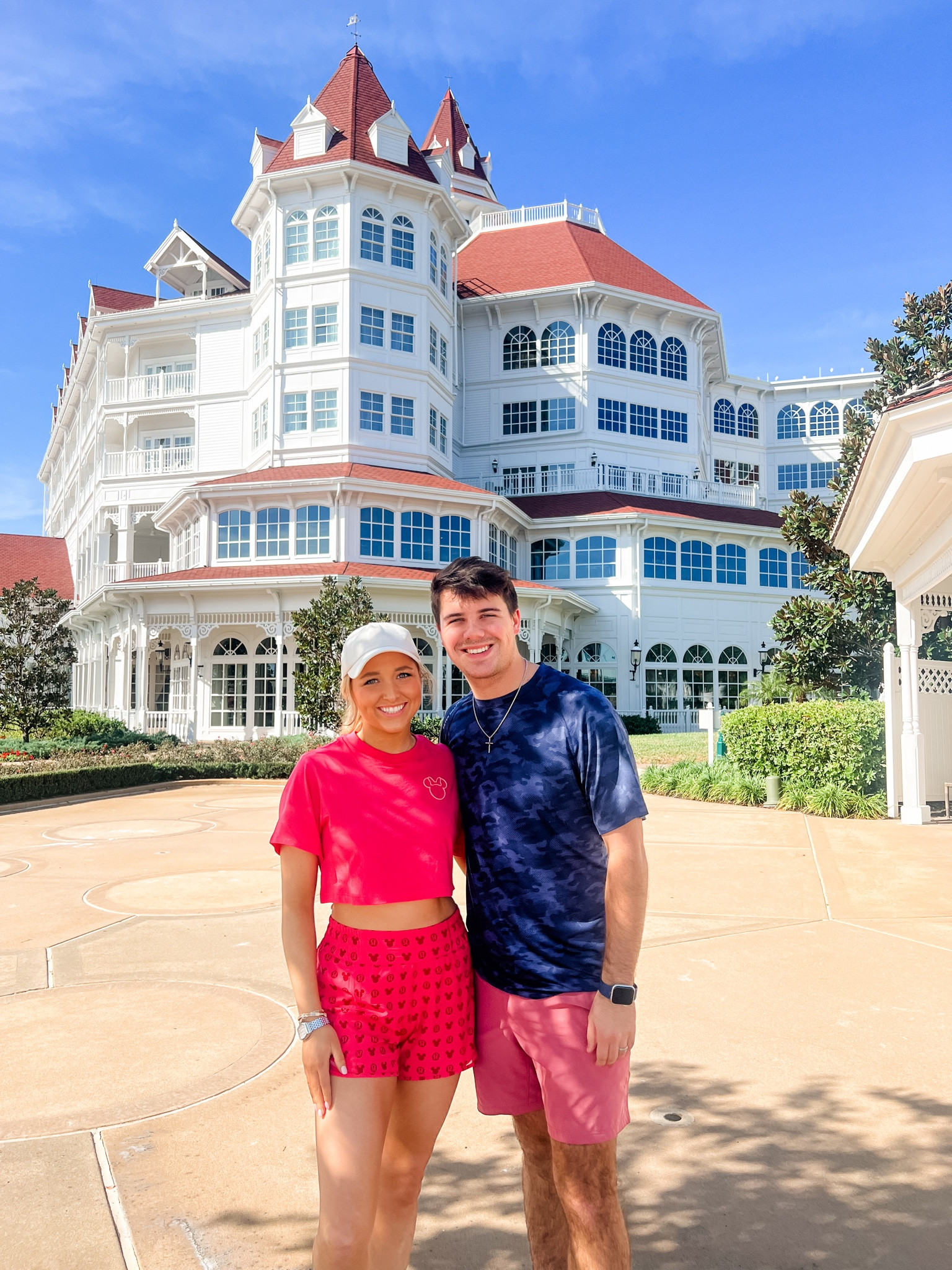 Loveee this Lulu lemon set for Disney!! I added a long sleeve top bc it is starting to get chilly there!!:)
Wearing a size 4 in shorts

#LTKGiftGuide #LTKStyleTip #LTKTravel