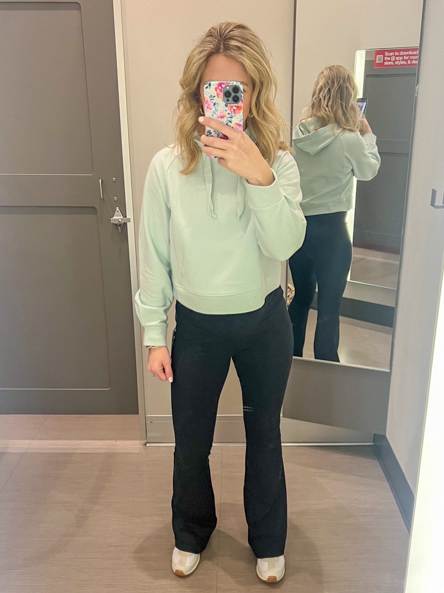 Target Circle Week
Wide leg yoga pants
Cropped sweatshirt 
Sneakers 

#LTKsalealert #LTKfitness #LTKfindsunder50