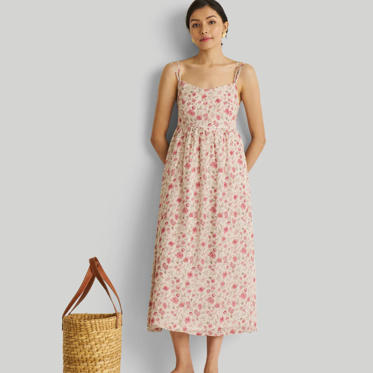 Strappy Gathered Midi Dress in Pink Florals | Reistor
