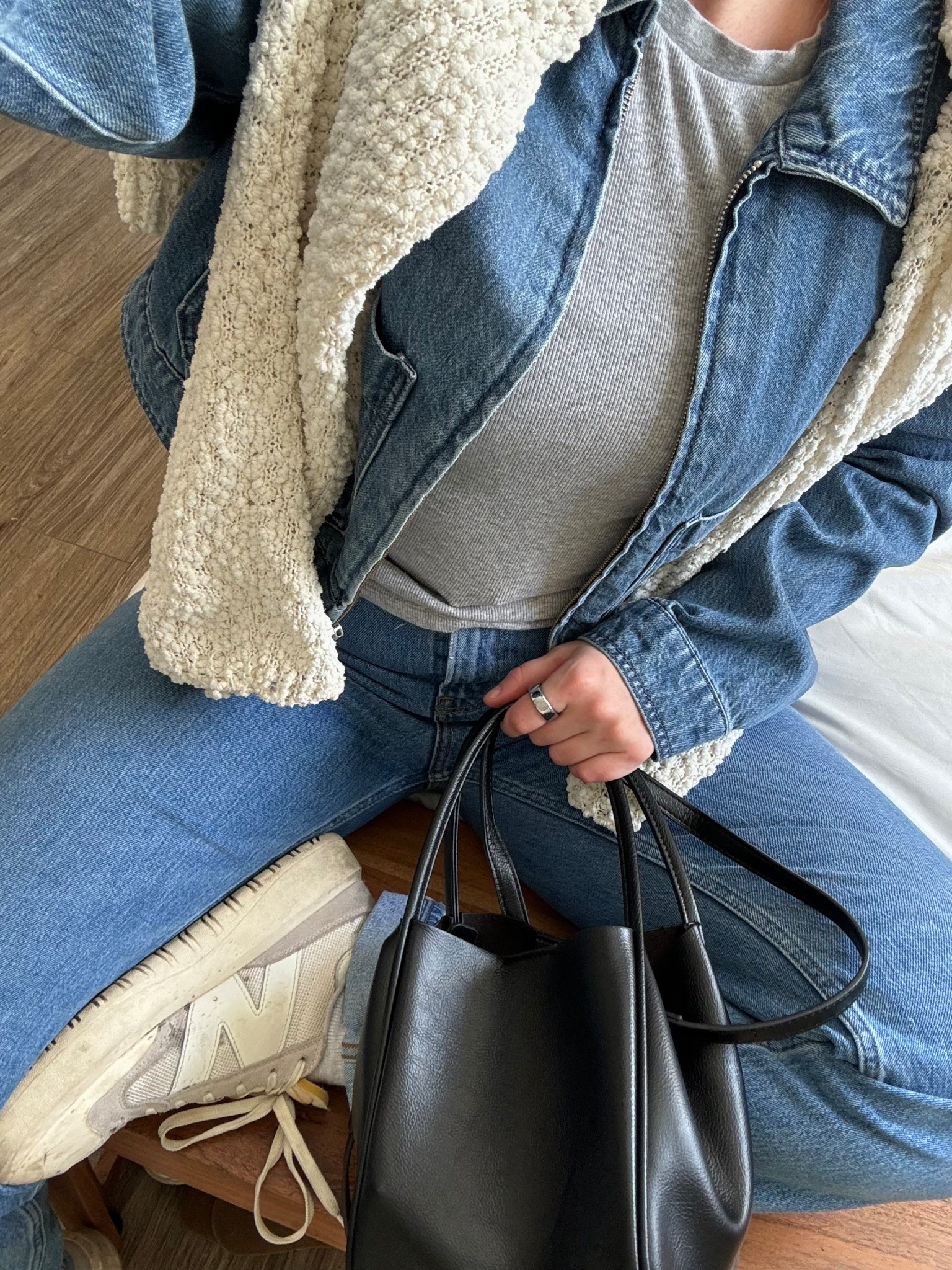 all denim outfit 👖💙 