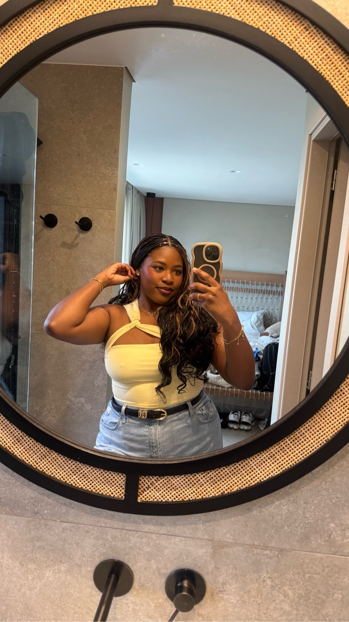 Europe dinner OOTD 💛
@abercrombie  @prettylittlething   
-
-
-
#europe #ootd #greece #travel #blackgirl 

#LTKMidsize #LTKgrwm #LTKootd