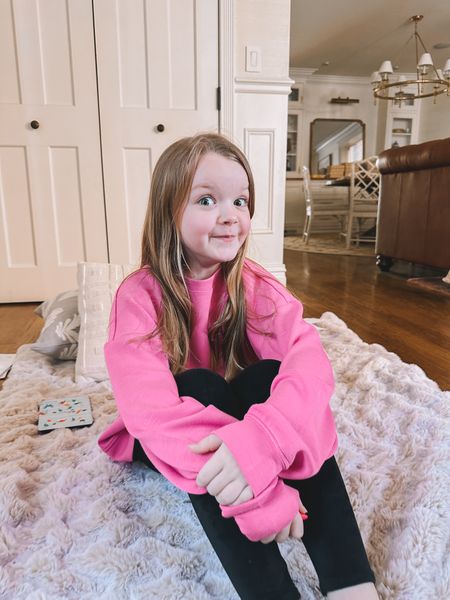 The cozy $19 sweatshirt that Emma stole from me and now claims is hers. 😂 it also comes in beige, black, white and gray! @walmartfashion #walmartfashion #walmartpartner 

#LTKfindsunder50