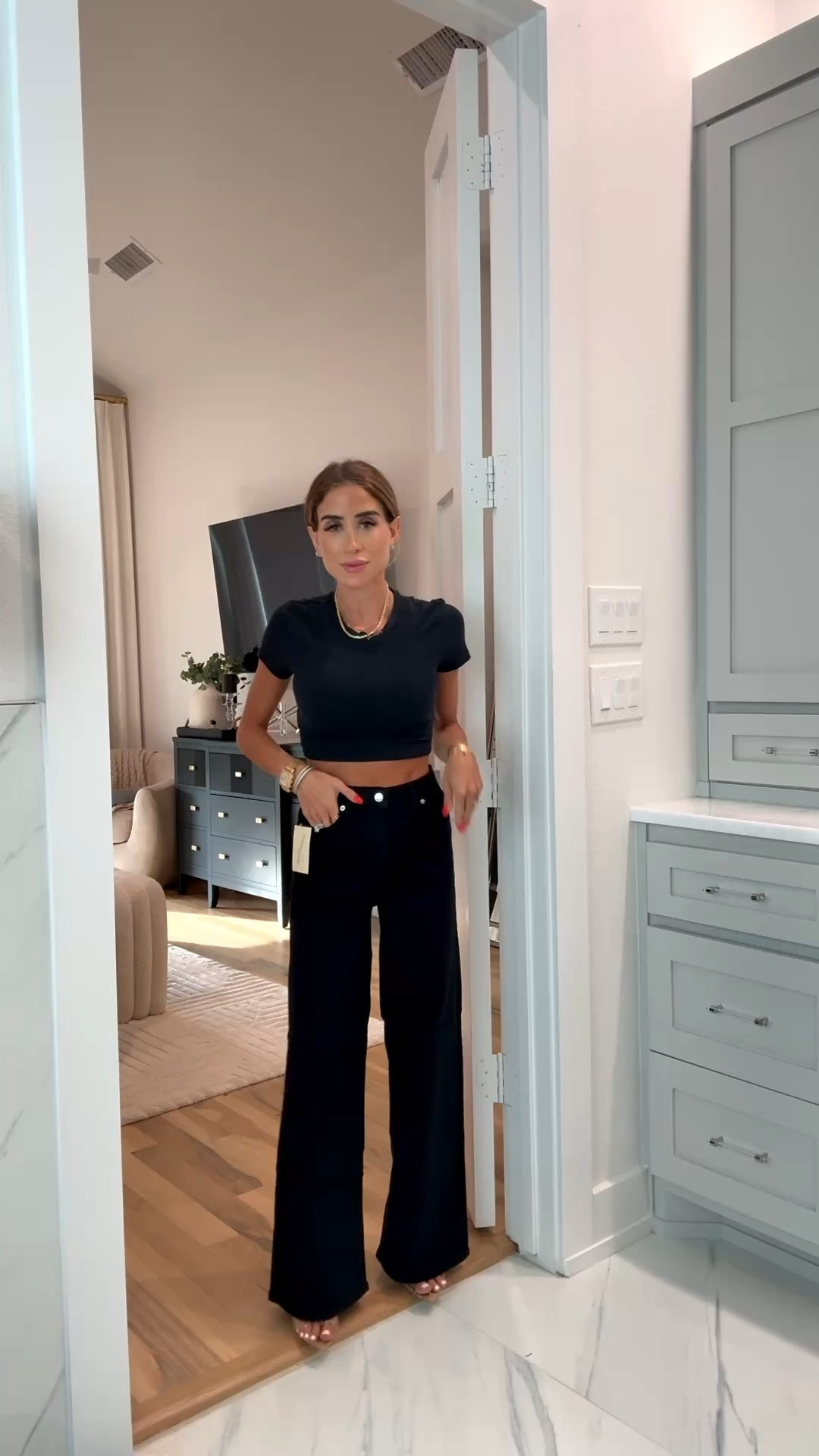 A basic black pair of jeans that’s flattering, inexpensive, and fits petites. Wearing 00 short

#LTKPetite #LTKOver40 #LTKSeasonal