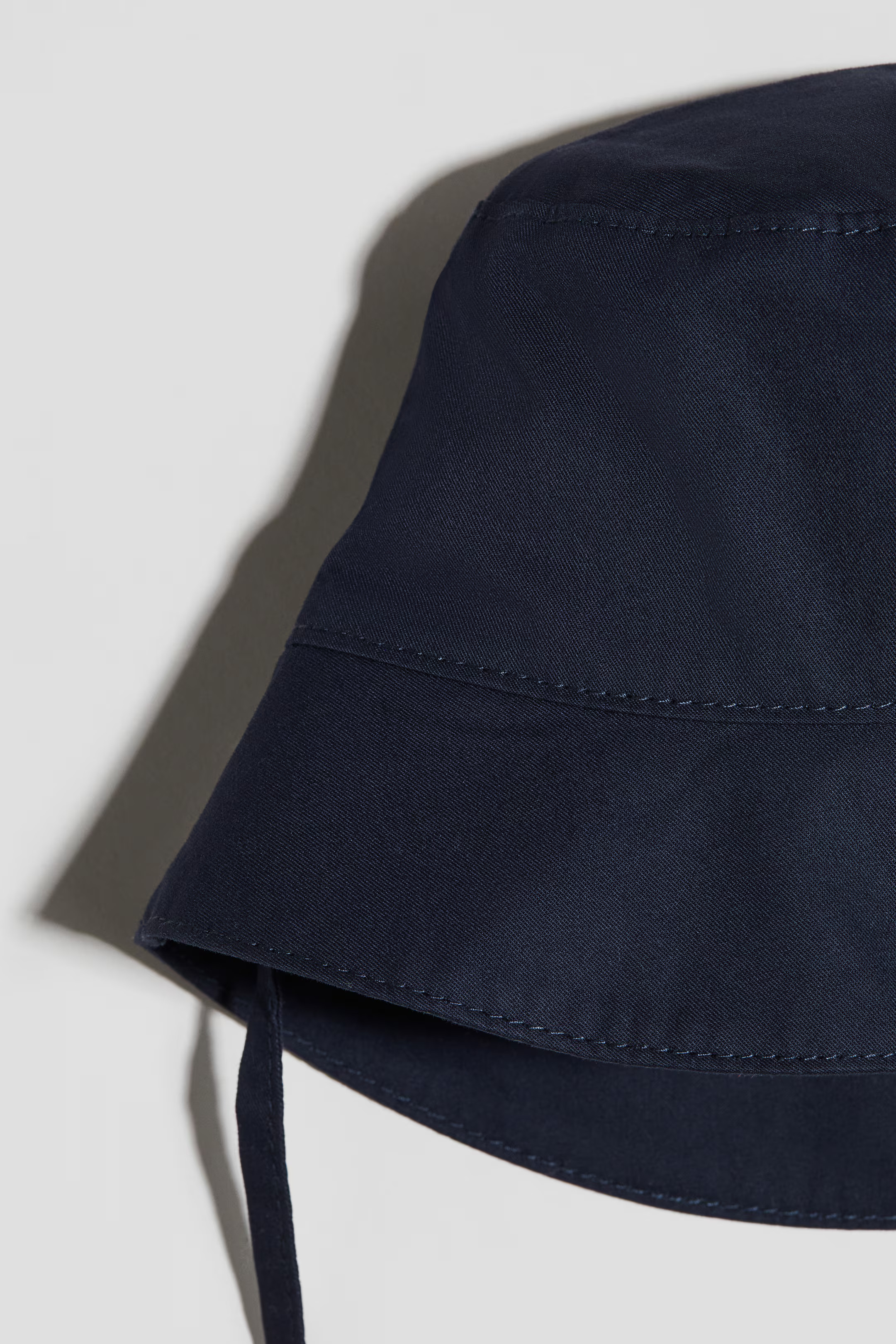 Cotton Bucket Hat | H&M (US + CA)