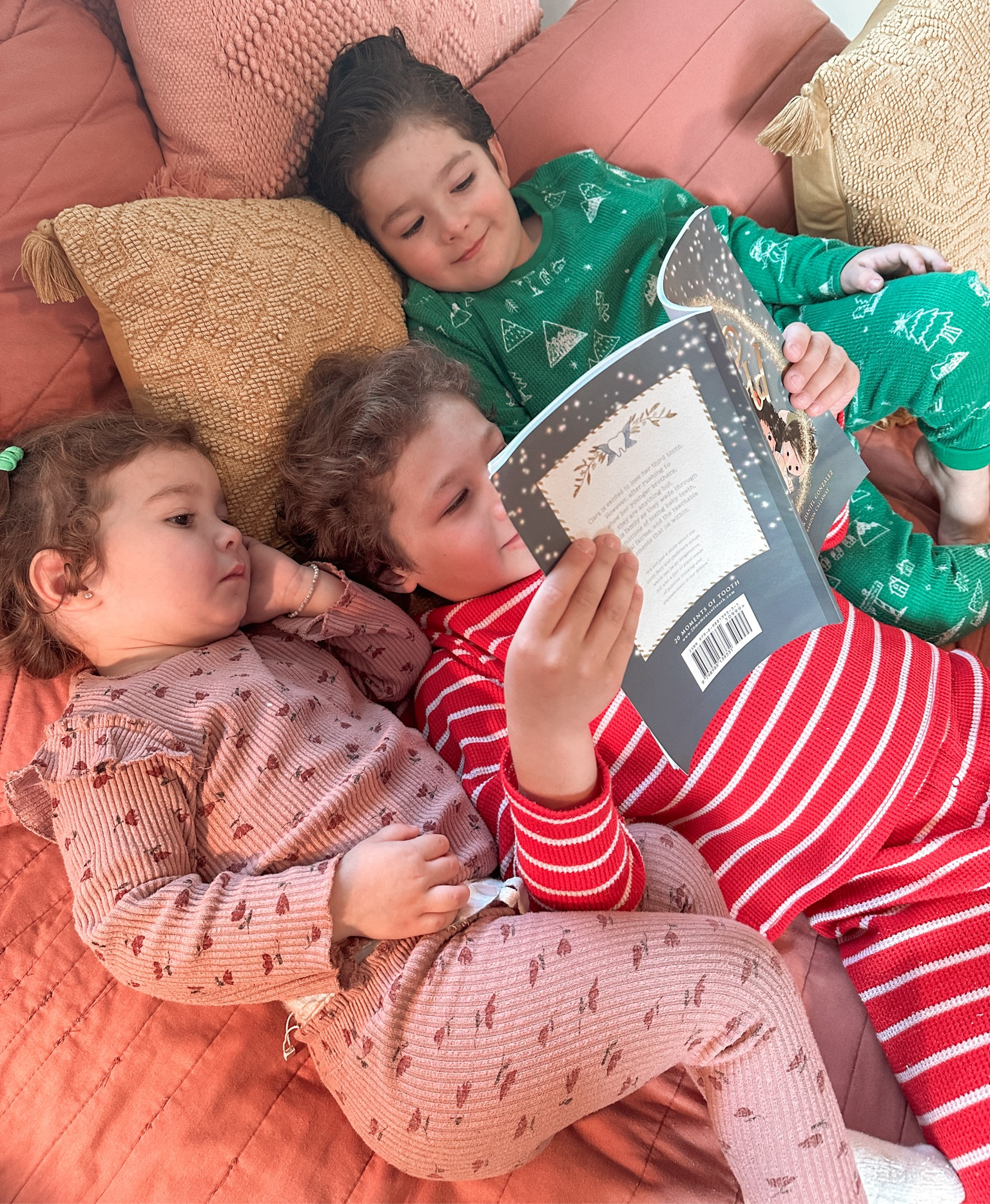 Such a beautiful way to introduce the magic tradition of the tooth fairy to my kids. This kit comes with a book and all the material the tooth fairy might need 🦷 🧚 


@20momentsoftooth @stackinfluence #20momentsoftooth #20momentsoftoothpartner #toothfairytime #toothfairyvisit #toothbetoldbook #toothfairyletter #magicalchildhoode

#LTKkids #LTKfamily #LTKbaby