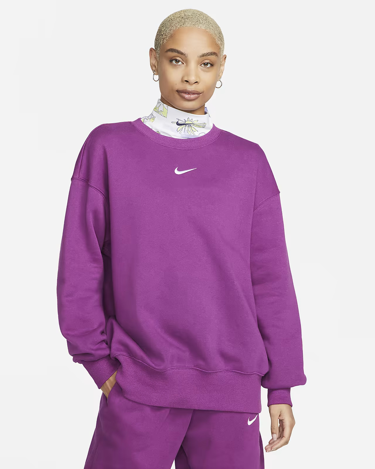 Women's Oversized Crew-Neck Sweatshirt | Nike (US)