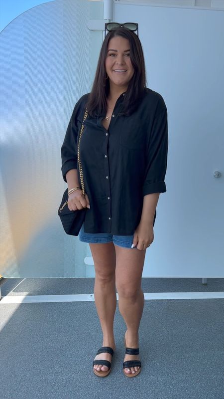 These comfy denim shorts have been all through Europe with me. Paired with a black button down and some simple black sandals.

#midsizefashion #midsizestyle #neutralstyle #neutralfashion #everydayfashion

Midsize Fashion | Midsize Style | Neutral Style | Neutral Fashion | Everyday Fashion

#LTKcurves #LTKunder100 #LTKSeasonal