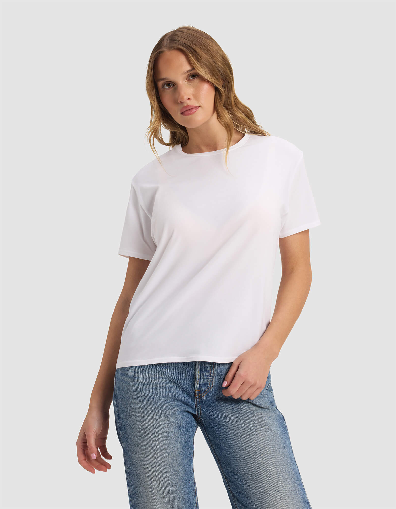 Women's Go-To T-Shirt in White (Size: Medium) - Cozy Earth | Cozy Earth