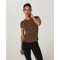 Vuori Everyday Cotton Stretch Fitted T-Shirt | Bourbon | XXL | Vuori Clothing (US & Canada)