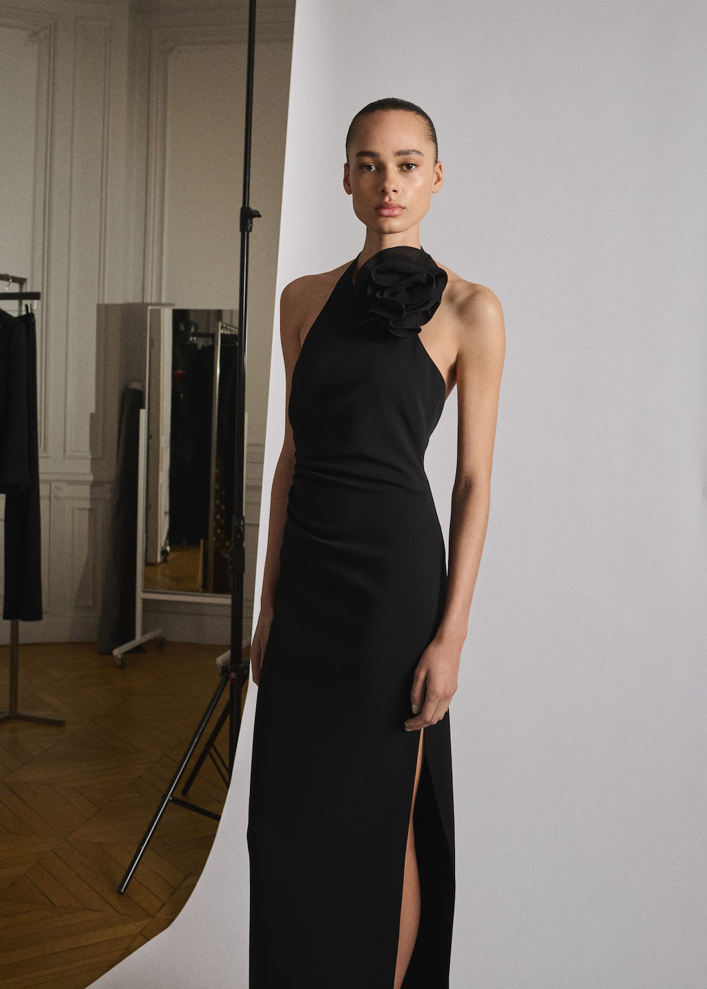 Draped halter-neck dress with flower motif - Women | MANGO USA | Mango (US/MX/AU)