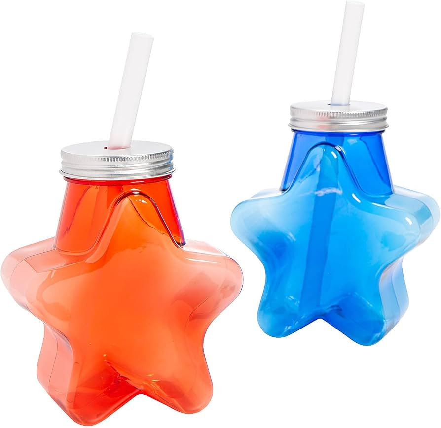 Fun Express Patriotic Star-Shaped Plastic Cups with Lids and Straws, 12 Pieces | Amazon (US)