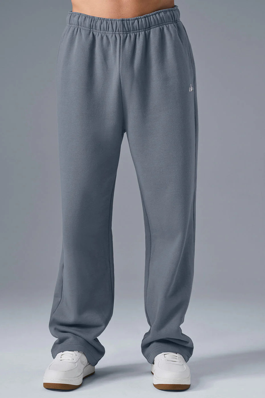 ALO | Accolade Straight Leg Sweatpant in Steel Grey, Size: 2XL | Alo Yoga