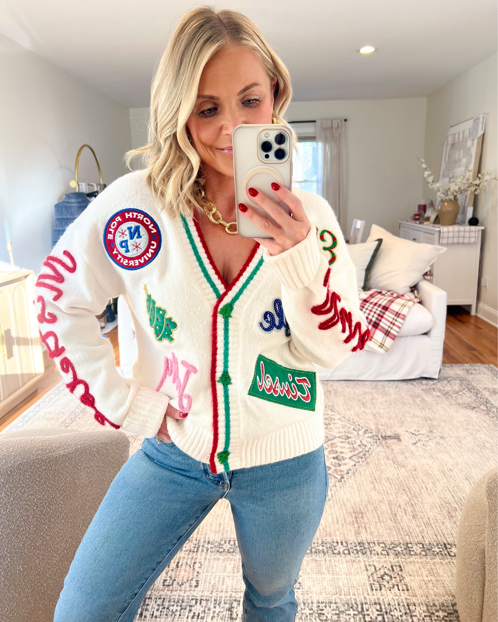 Swipe to see all of them -> 

Target Holiday Sweaters are so good this year! Such fun prints and details and for under $35 these will be perfect for any holiday event!🎅🎄


Target finds, target fashion, Christmas sweaters, holiday sweaters, the grinch sweater, Christmas graphic sweatshirts, ugly sweater party, holiday party sweaters 

#LTKHoliday #LTKMidsize #LTKPetite