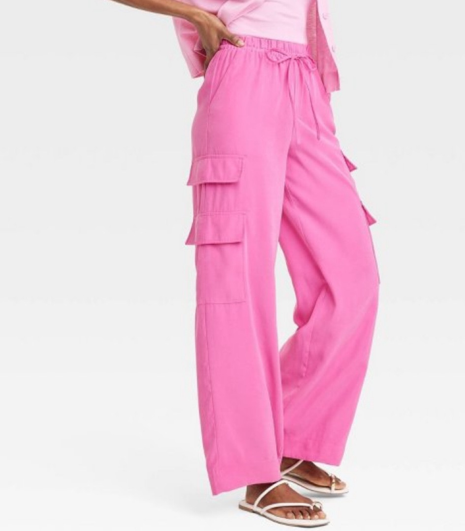 These pants may be my new fav.. such great quality and on sale for $28! 

#LTKfamily #LTKsalealert #LTKstyletip