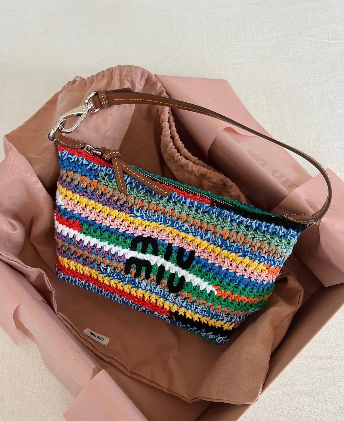 The cutest bag ever! And it’s finally back in stock 💙