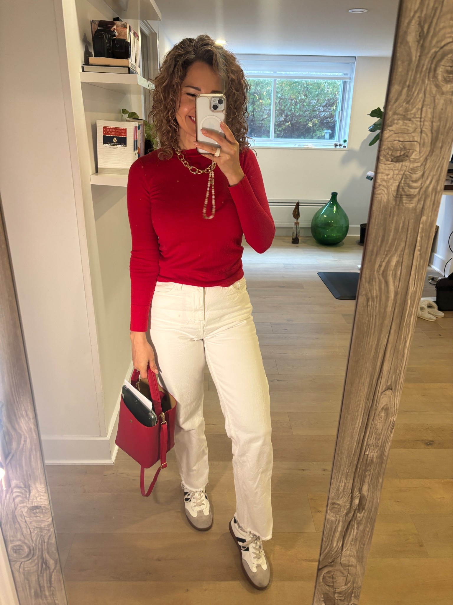 Comfy casual look 

#LTKfall #LTKjeans #LTKcanada